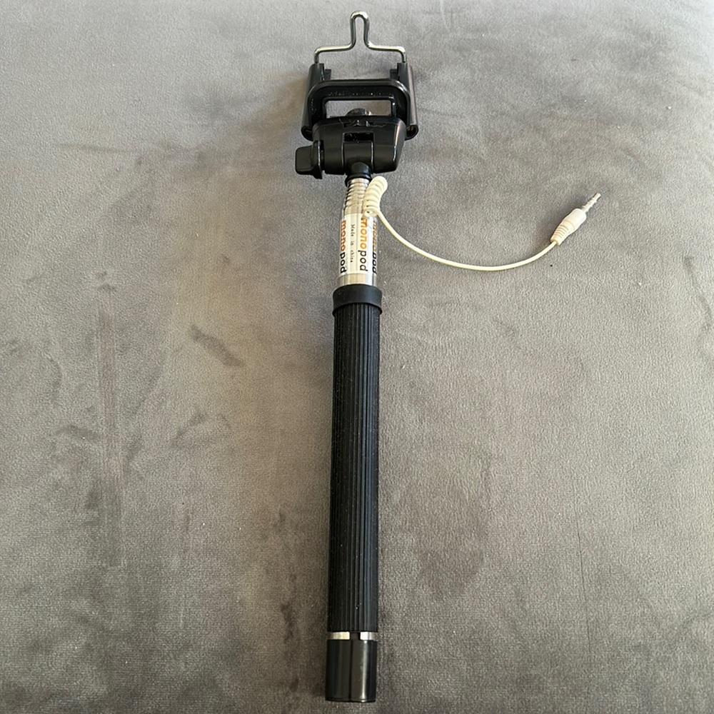 Extendable Selfie Stick 🤳🏽